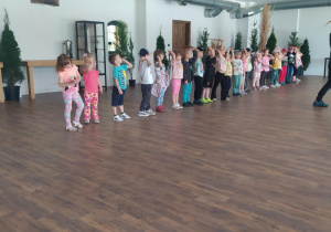 Zdjęcie 51 na 127