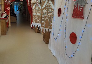 Dekoracja świąteczna w przedszkolu.